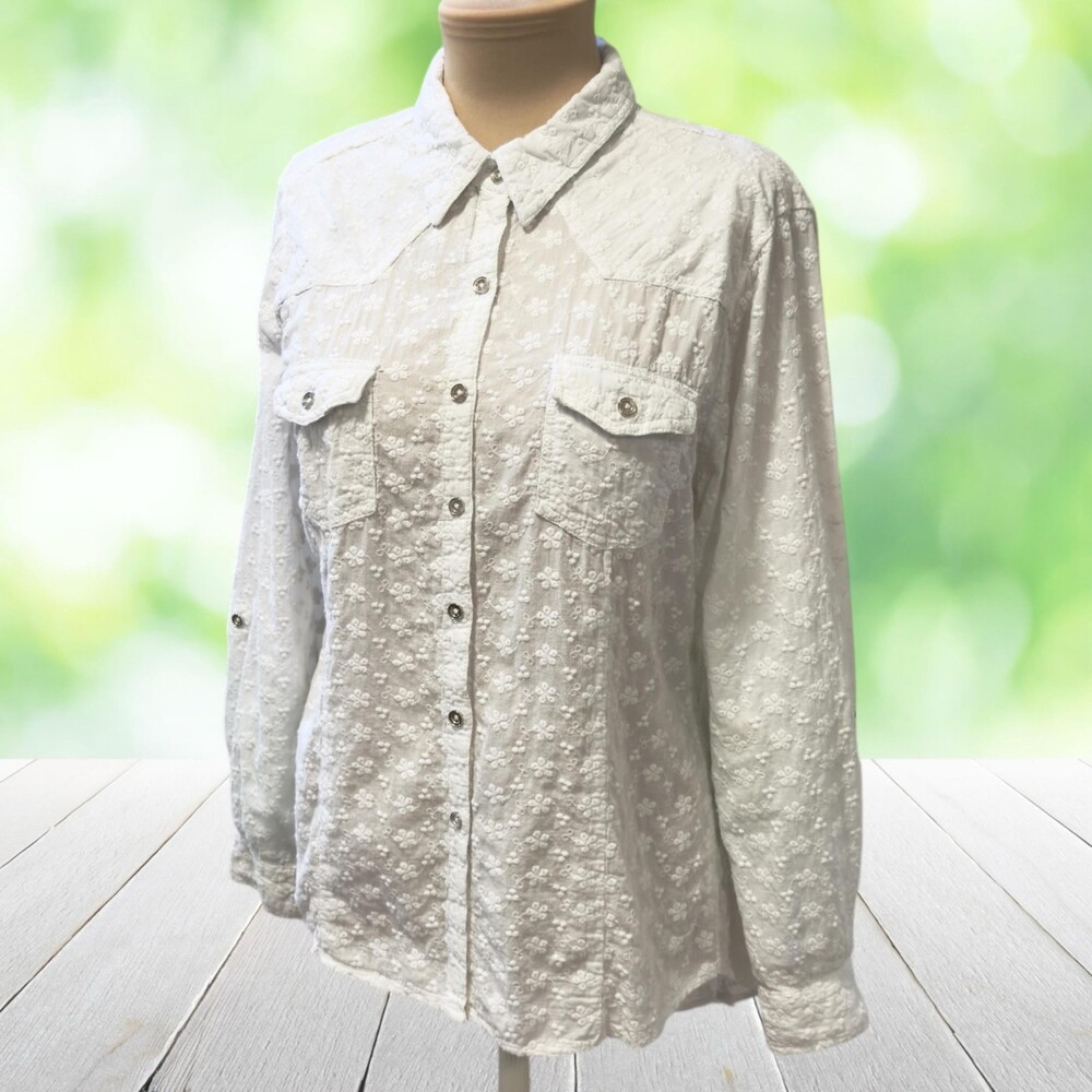 Vintage BACK IN THE SADDLE Western Shirt Eyelet Embroidered High Low Hem White M